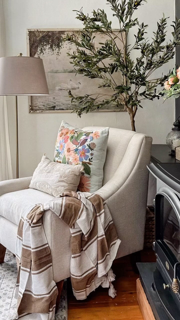 March is almost done, and I can’t believe it. Tomorrow is Easter! Here are some …