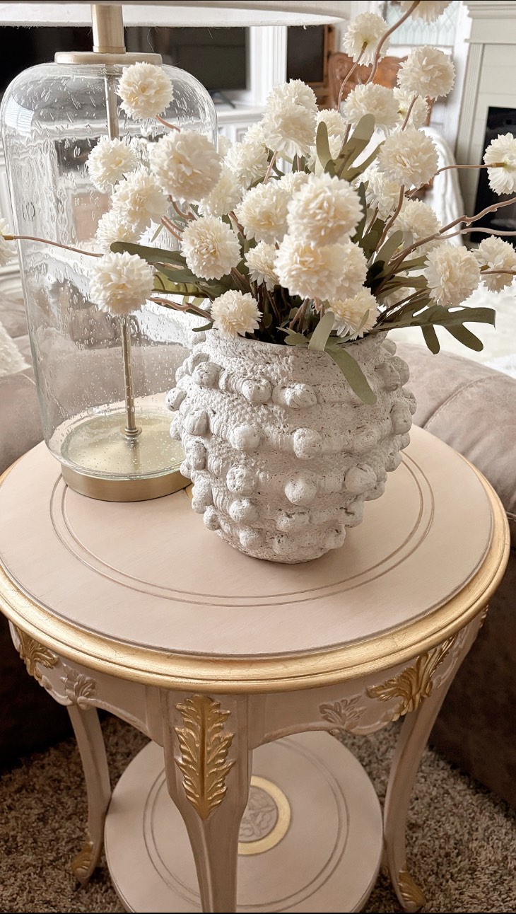 Happy Easter sweet friends! Wishing you all a beautiful day spent with the speci…