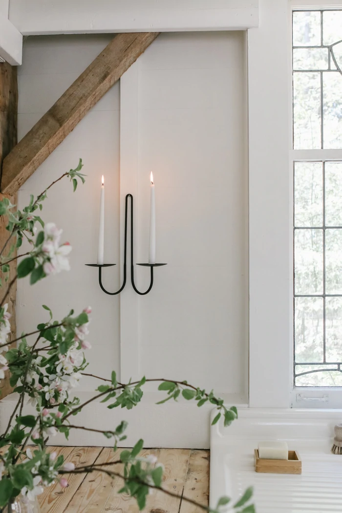 WALL SCONCES