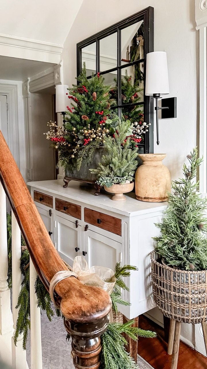 Hey, a little bit of Christmas in the entryway. Hope everyone is doing well, and…