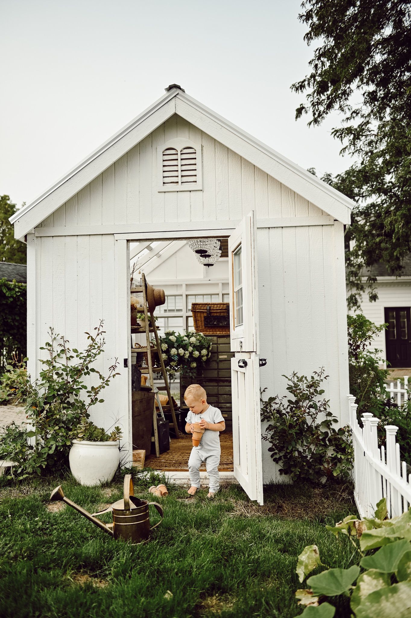 Cottage Style Greenhouse Review