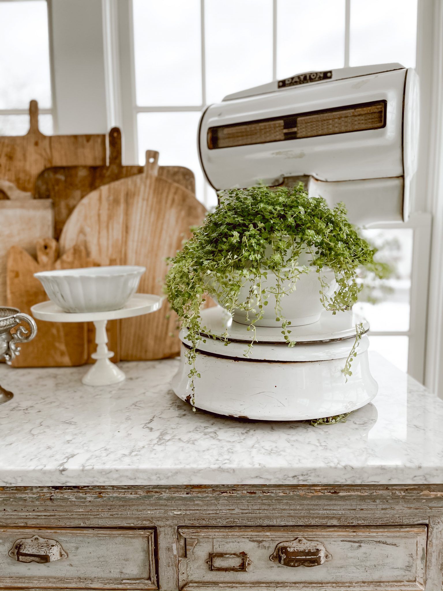 How To Un-decorate For Winter