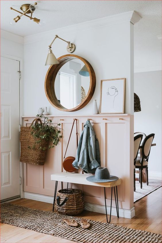 Small Entryway Ideas and Weekend Reads | 1-15 – Haute Homebody