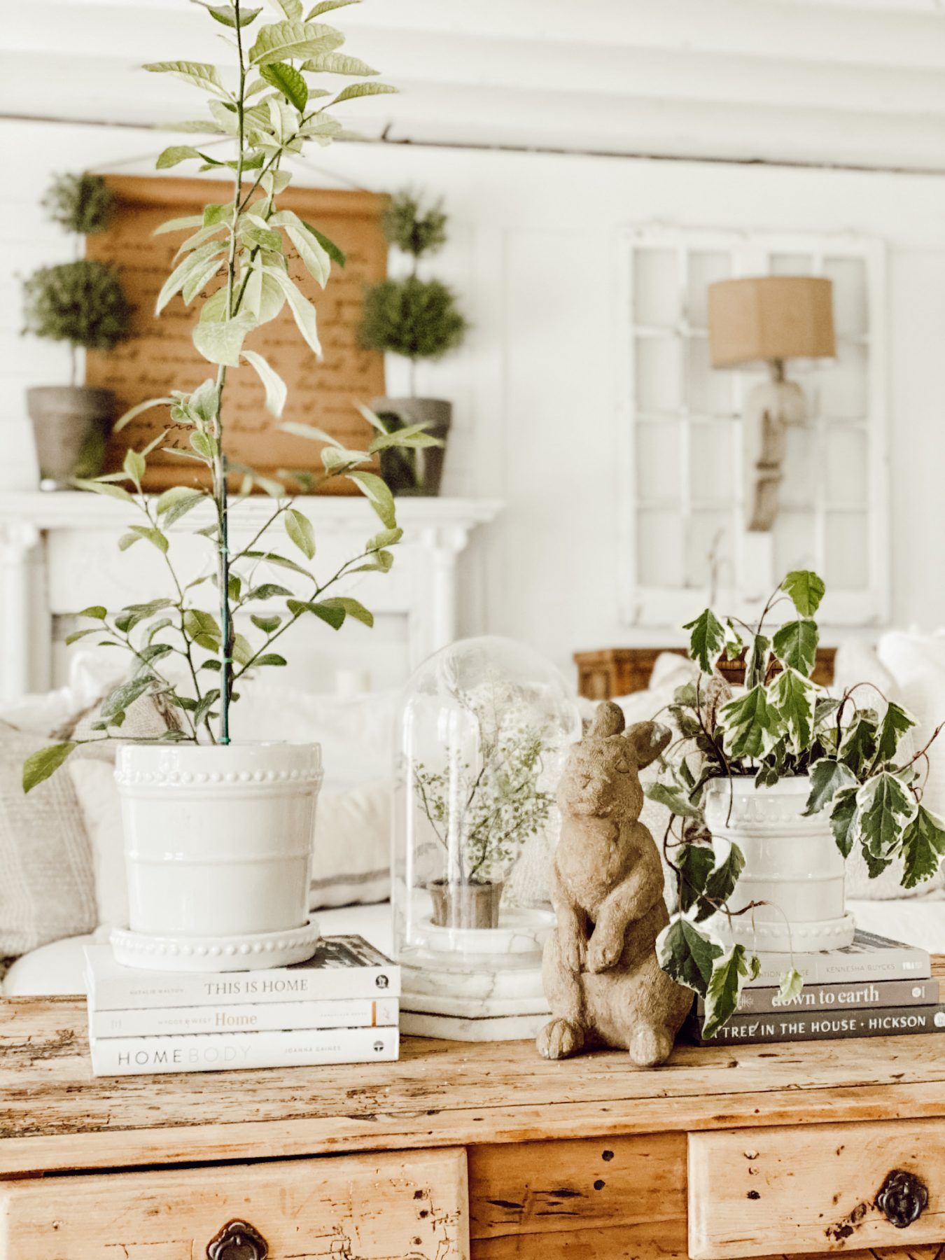 10 Ways To Style A Coffee Table