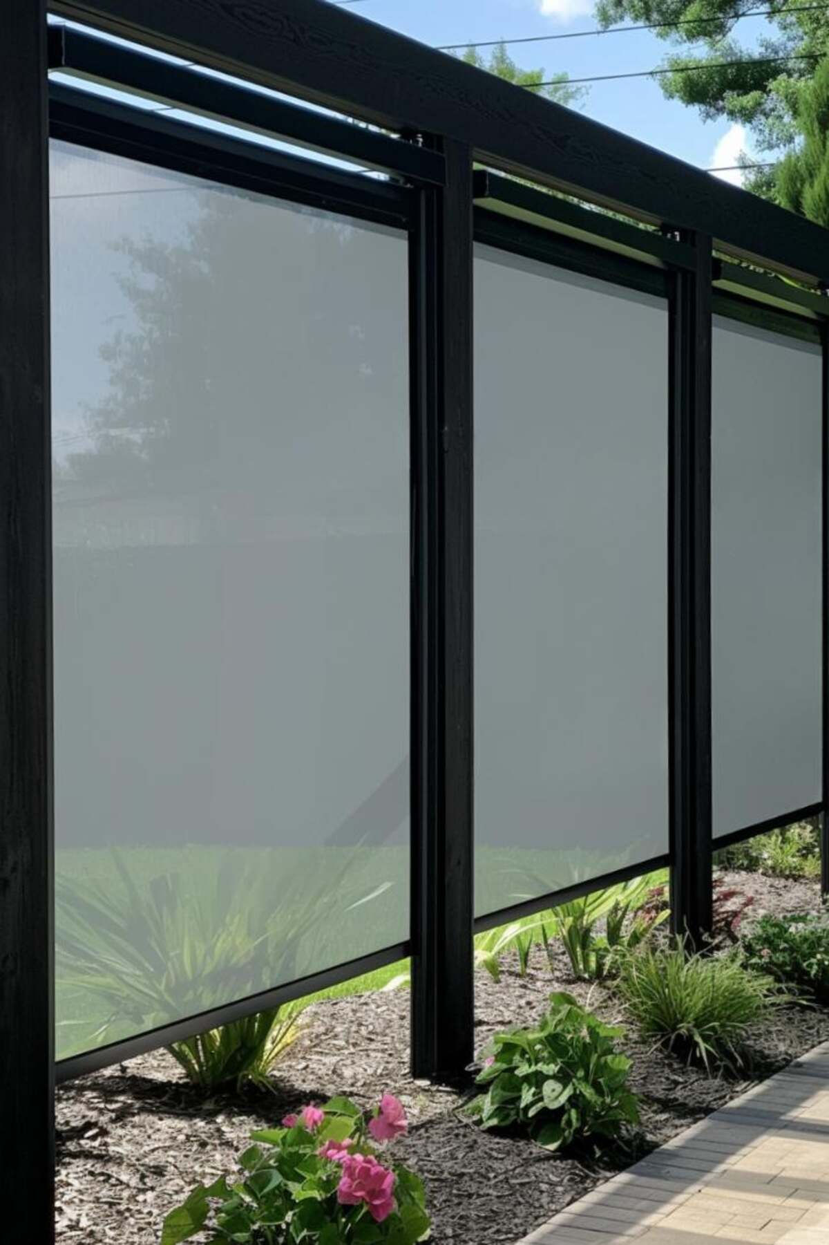 40 Modern Privacy Fence Designs for a Trendy Front Yard