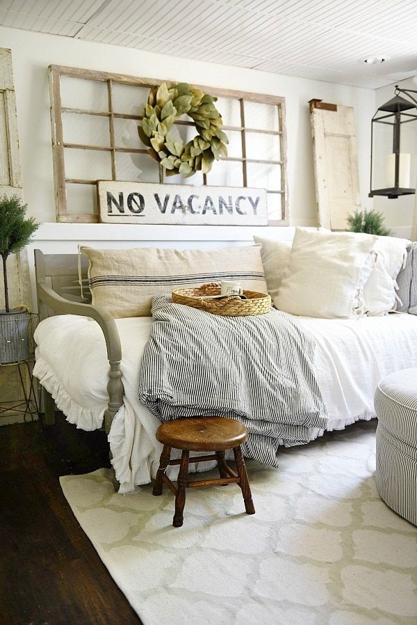 5 Tips & Tricks To Decorate For Summer