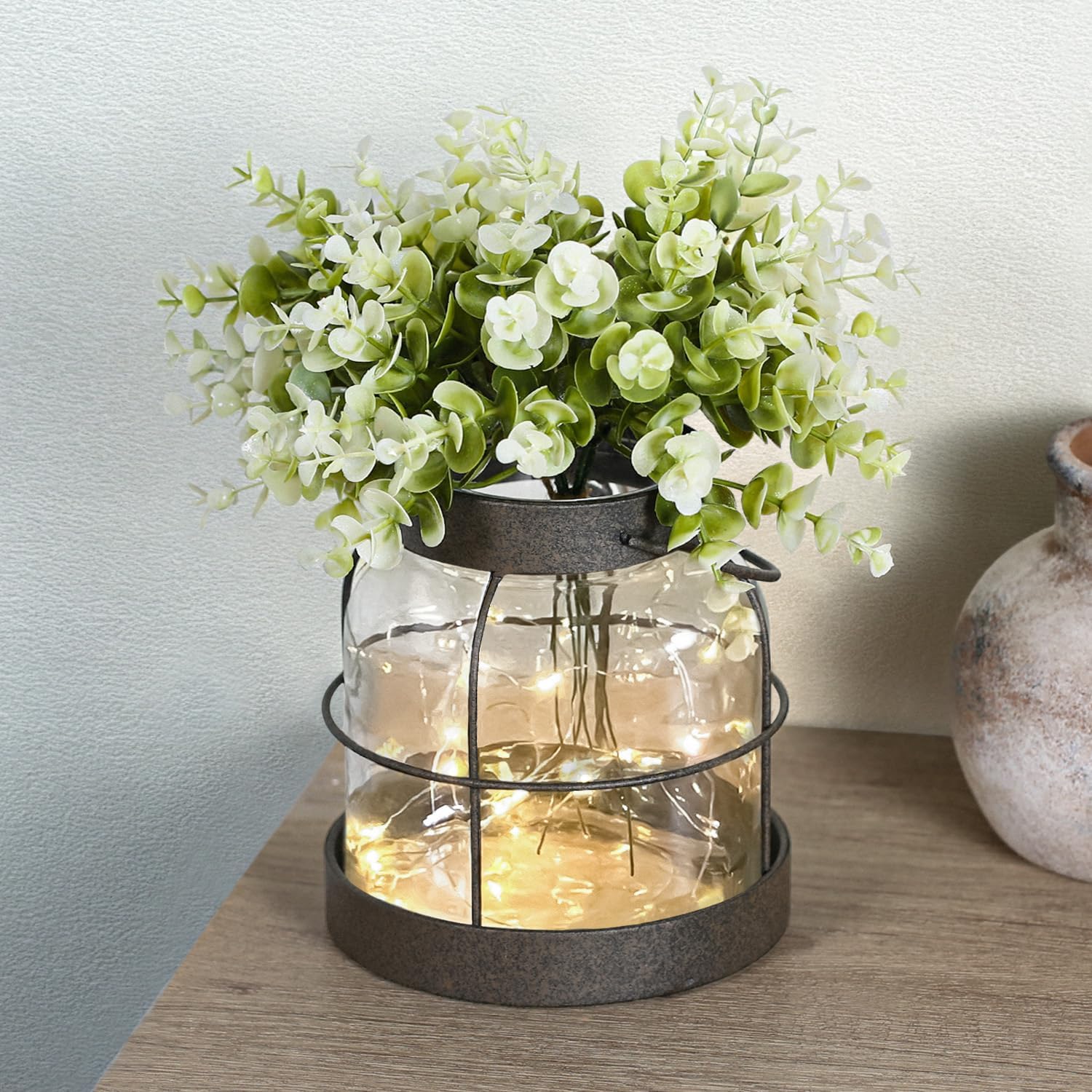 🏠 Today’s Farmhouse Décor Find: Vintage Glass Vase