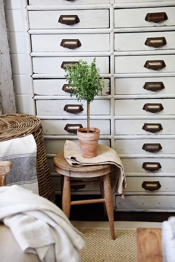 5 Tips & Tricks To Decorate For Summer