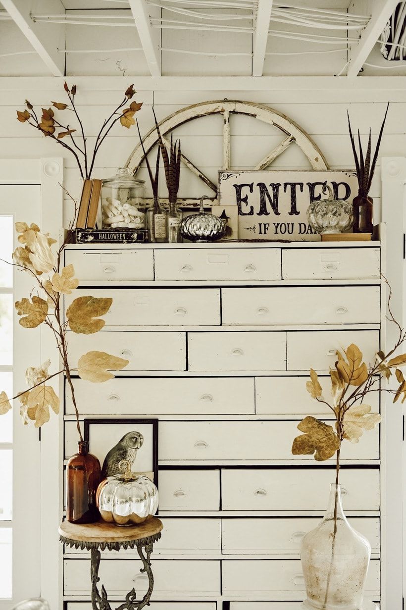 Glam Halloween Mantel