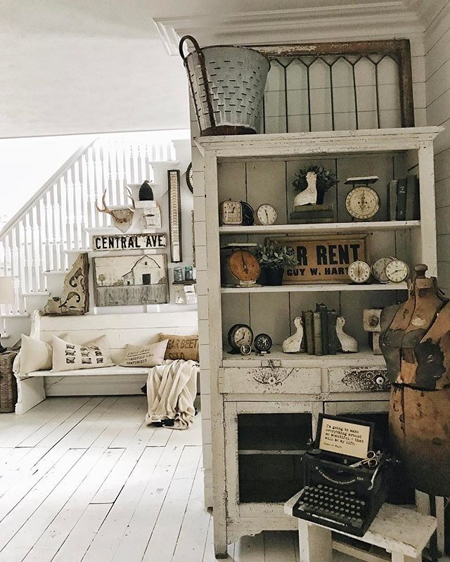 DIY Bathroom Cabinet