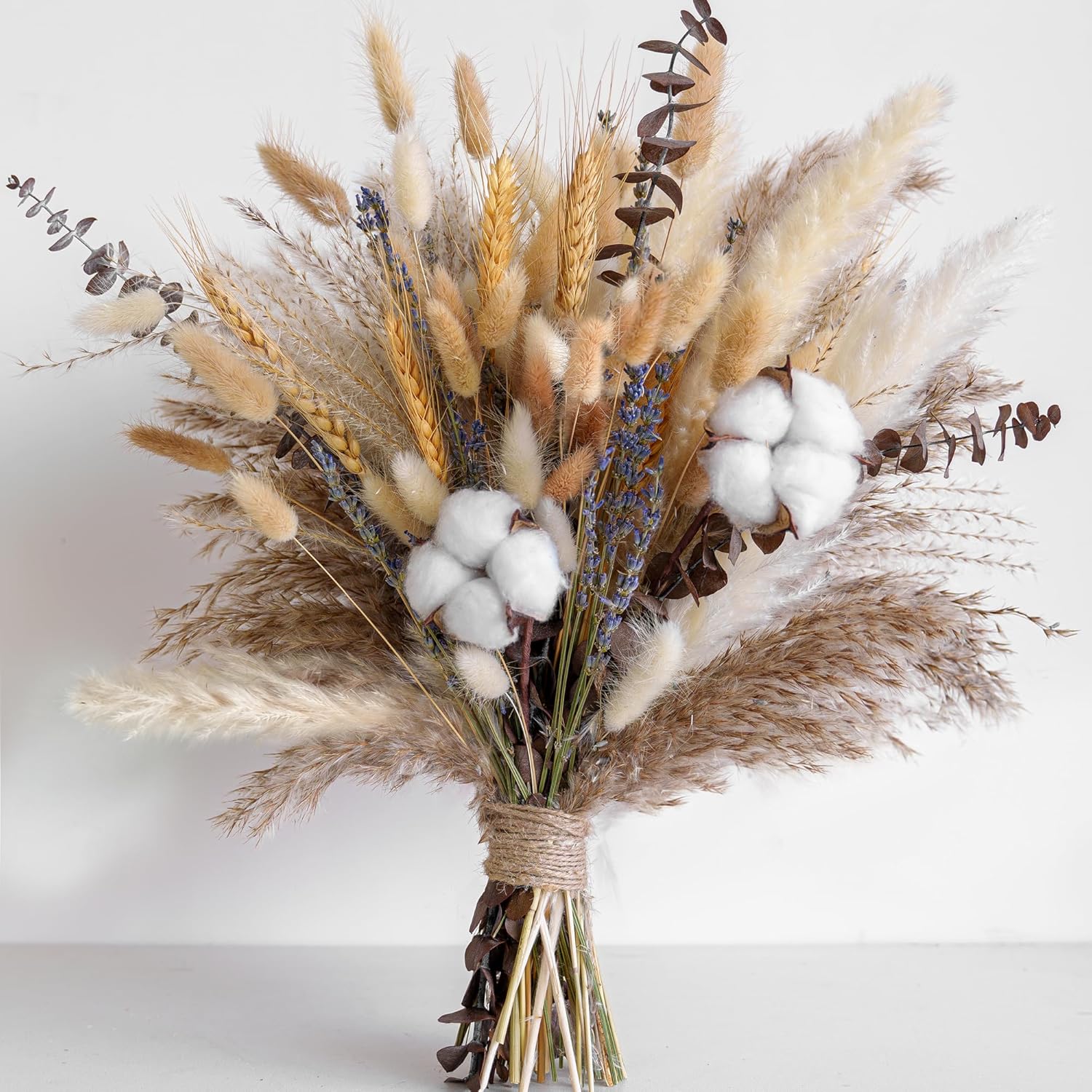 🏠 Today’s Farmhouse Décor Find: Dried Flower Bouquet
