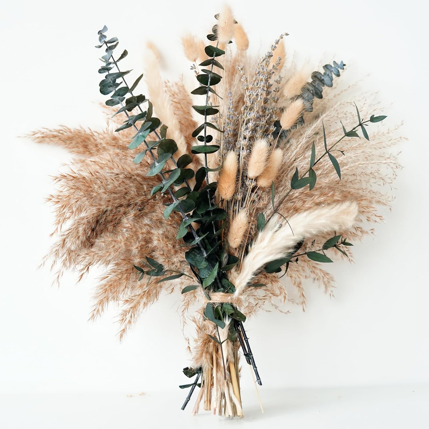 🏠 Today’s Farmhouse Décor Find: Pampas Grass Bouquet