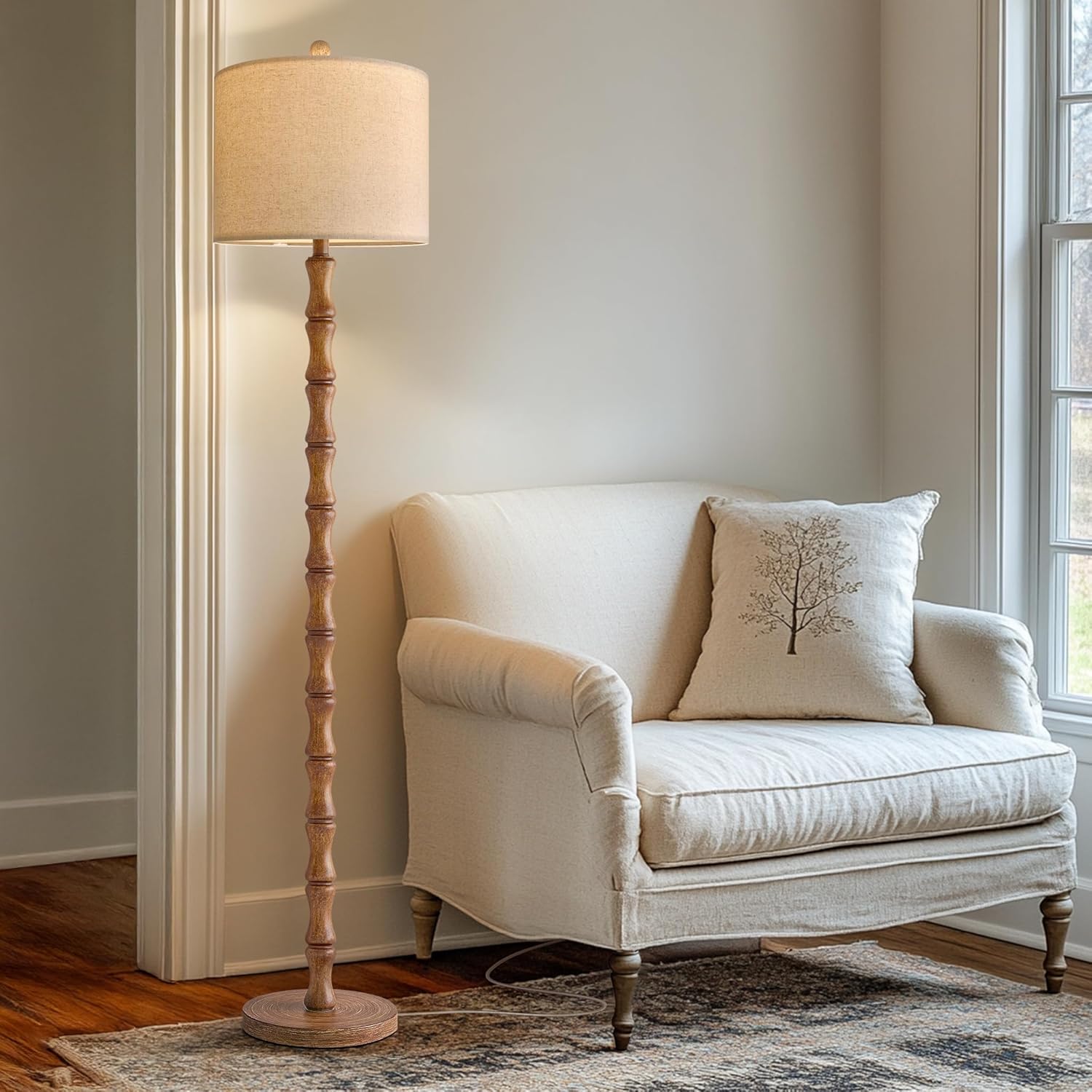 🏠 Today’s Farmhouse Décor Find: Rustic Floor Lamp
